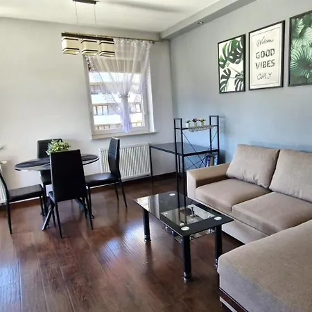 Apartament Dark Chocolate 4 Persons Down Town-2